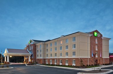 Hotel HOLIDAY INN EXPRESS & SUITES GREENSBORO - AIRPORT AREA