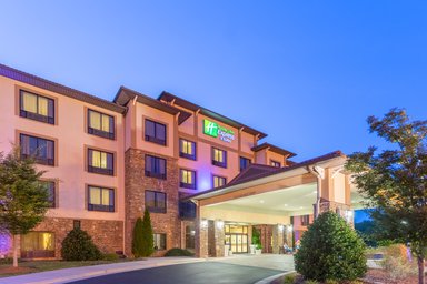 Hotel HOLIDAY INN EXPRESS & SUITES LEXINGTON NW-THE VINEYARD