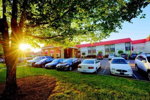 Hotel VILLAGE INN EVENT CENTER