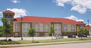 Hotel LA QUINTA INN & SUITES HUNTSVILLE AIRPORT MADISON