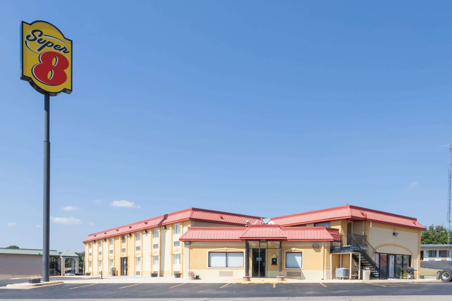 Hotel SUPER 8 CLINTON