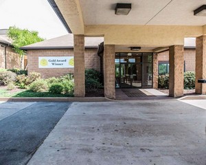 Hotel COMFORT INN POCONO LAKES REGION