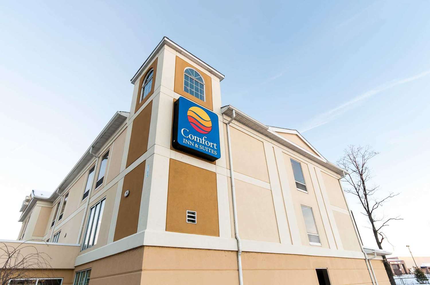 Hotel COMFORT INN & SUITES NEAR POCONO MOUNTAINS