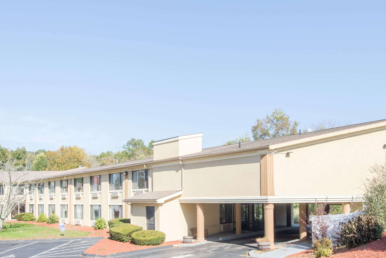 Hotel DAYS INN BY WYNDHAM MYSTIC