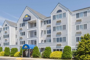 Hotel DAYS INN & SUITES GROTON NEAR THE CASINOS