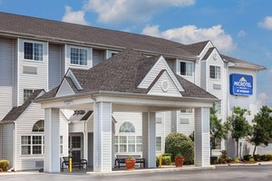 Hotel MICROTEL INN & SUITES BY WYNDHAM DECATUR