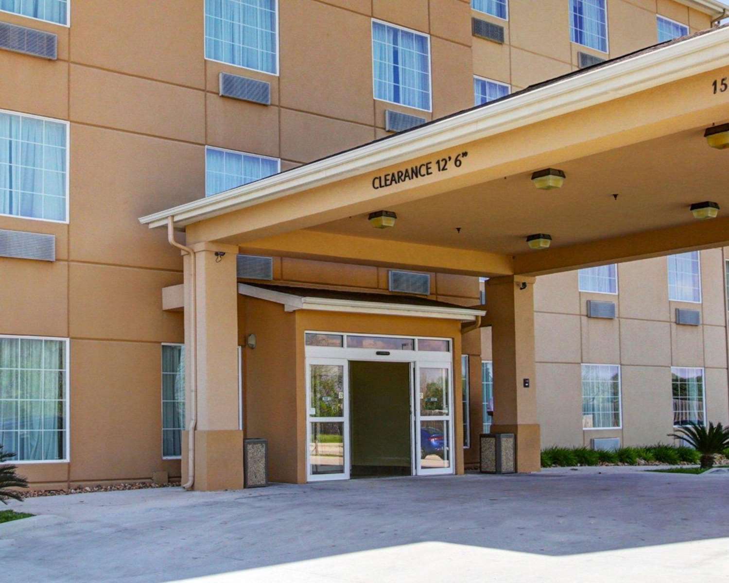Hotel COMFORT INN & SUITES SELMA