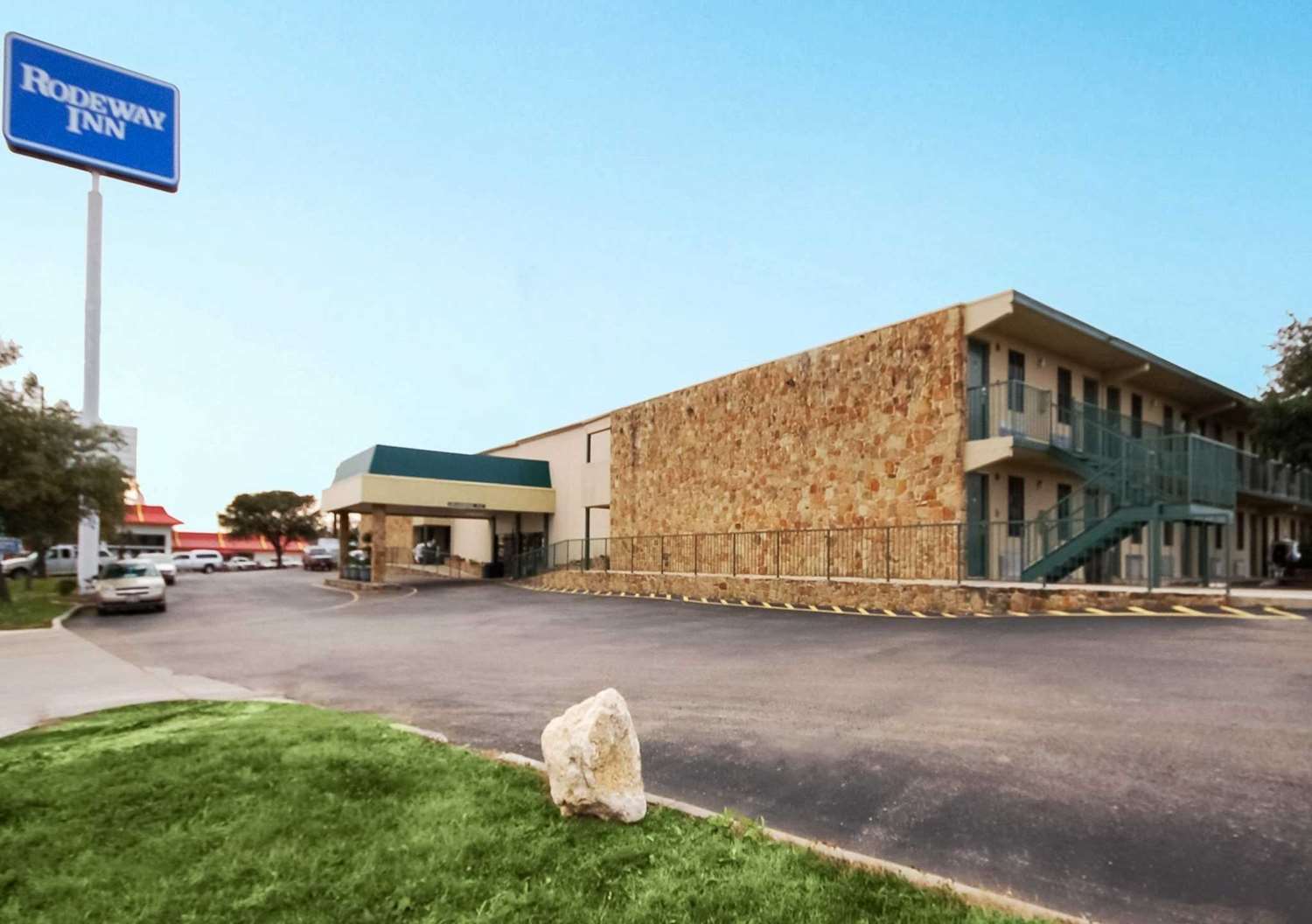 Hotel RODEWAY INN NEW BRAUNFELS