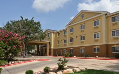 Hotel HOLIDAY INN EXPRESS & SUITES SAN ANTONIO-AIRPORT NORTH
