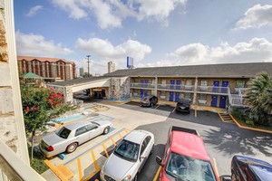 Hotel MOTEL 6 SAN ANTONIO NW-MEDICAL CNTR