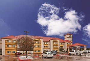 Hotel LA QUINTA INN & SUITES WEATHERFORD