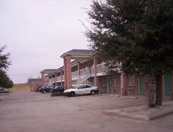 Hotel QUALITY INN AND SUITES