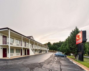 Hotel ECONO LODGE LYNCHBURG