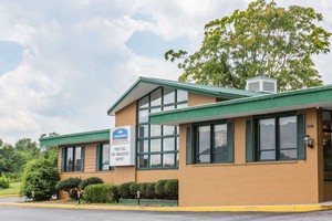 Hotel HOWARD JOHNSON INN DALEVILLE/ROANOKE NORTH