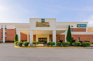 Hotel QUALITY INN & SUITES LEXINGTON