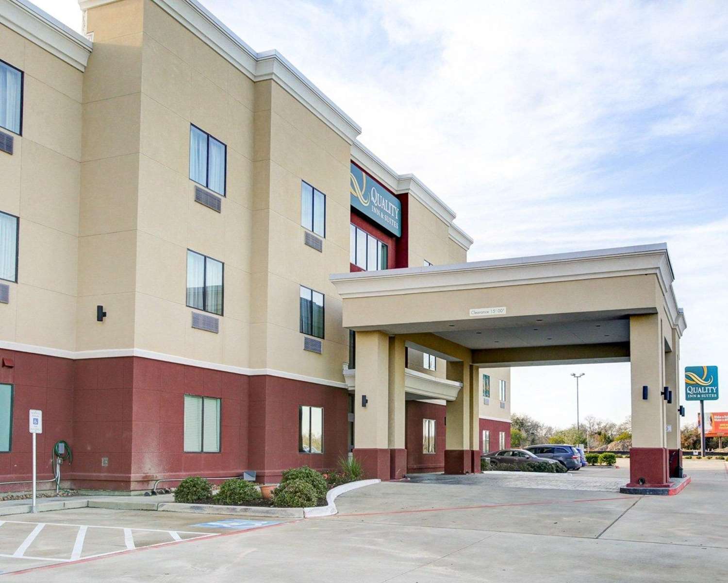 Hotel QUALITY INN & SUITES BRYAN