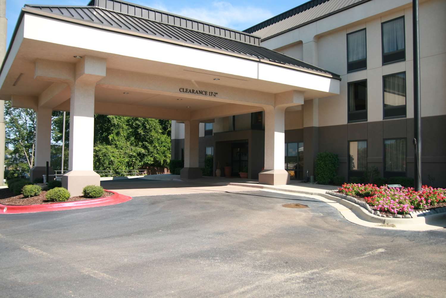 Hotel HAMPTON INN EL DORADO