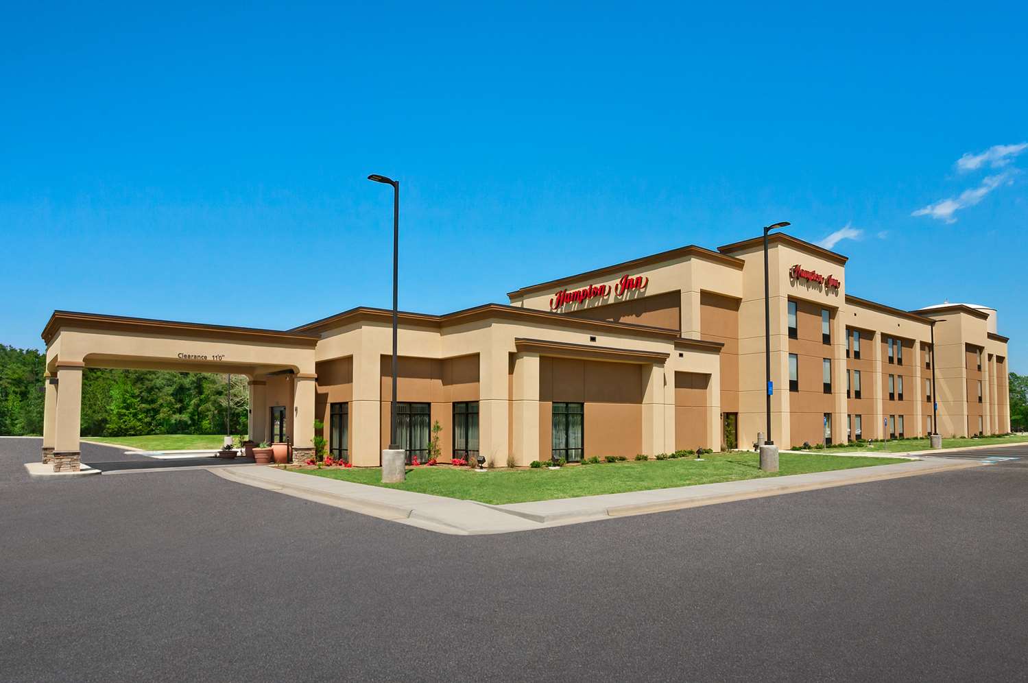 Hotel HAMPTON INN MAGNOLIA