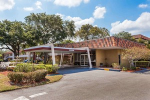 Hotel BAYMONT INN & SUITES SARASOTA
