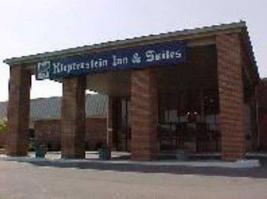 Hotel KLOPFENSTEIN INN AND SUITES