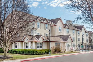 Hotel HAWTHORN SUITES BY WYNDHAM LOUISVILLE NORTH