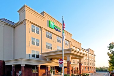 Hotel HOLIDAY INN EXPRESS & SUITES WOODBRIDGE