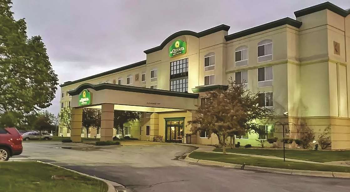 Hotel LA QUINTA INN & SUITES OMAHA AIRPORT / DOWNTOWN