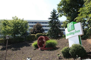 Hotel HOLIDAY INN CLINTON - BRIDGEWATER