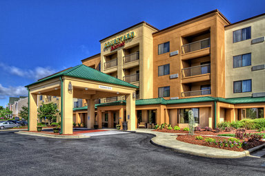 Hotel COURTYARD BURLINGTON
