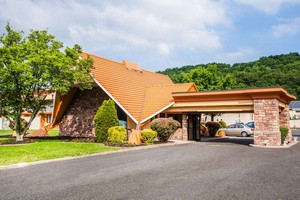 Hotel HOWARD JOHNSON EXPRESS INN - NORTH PLAINFIELD