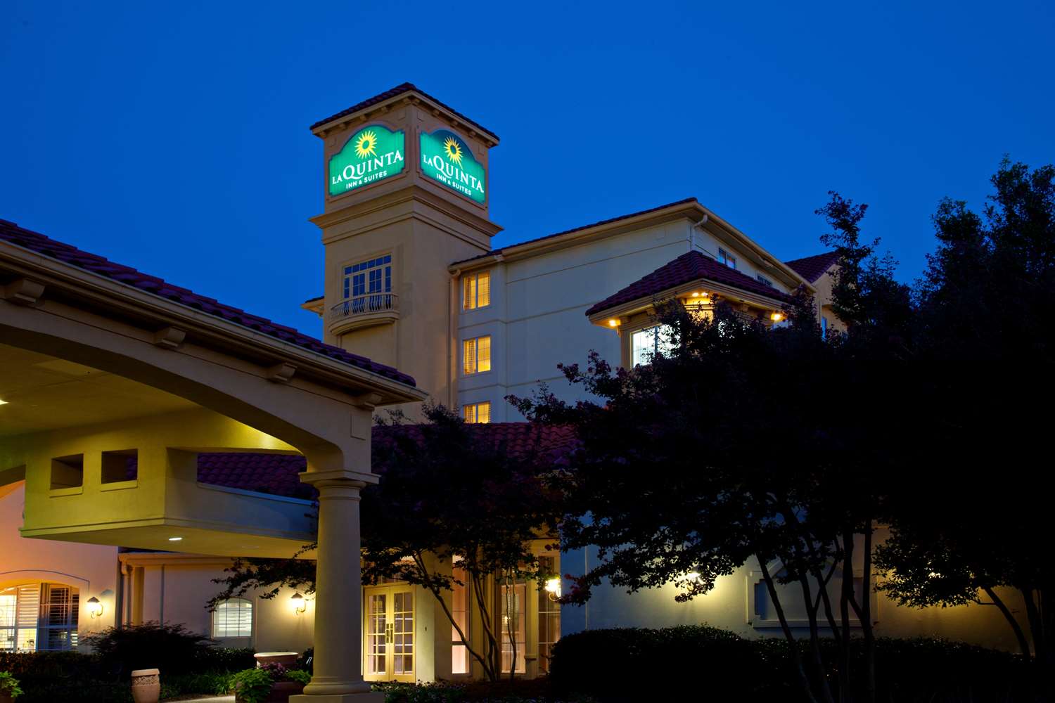 Hotel LA QUINTA INN & SUITES GREENSBORO