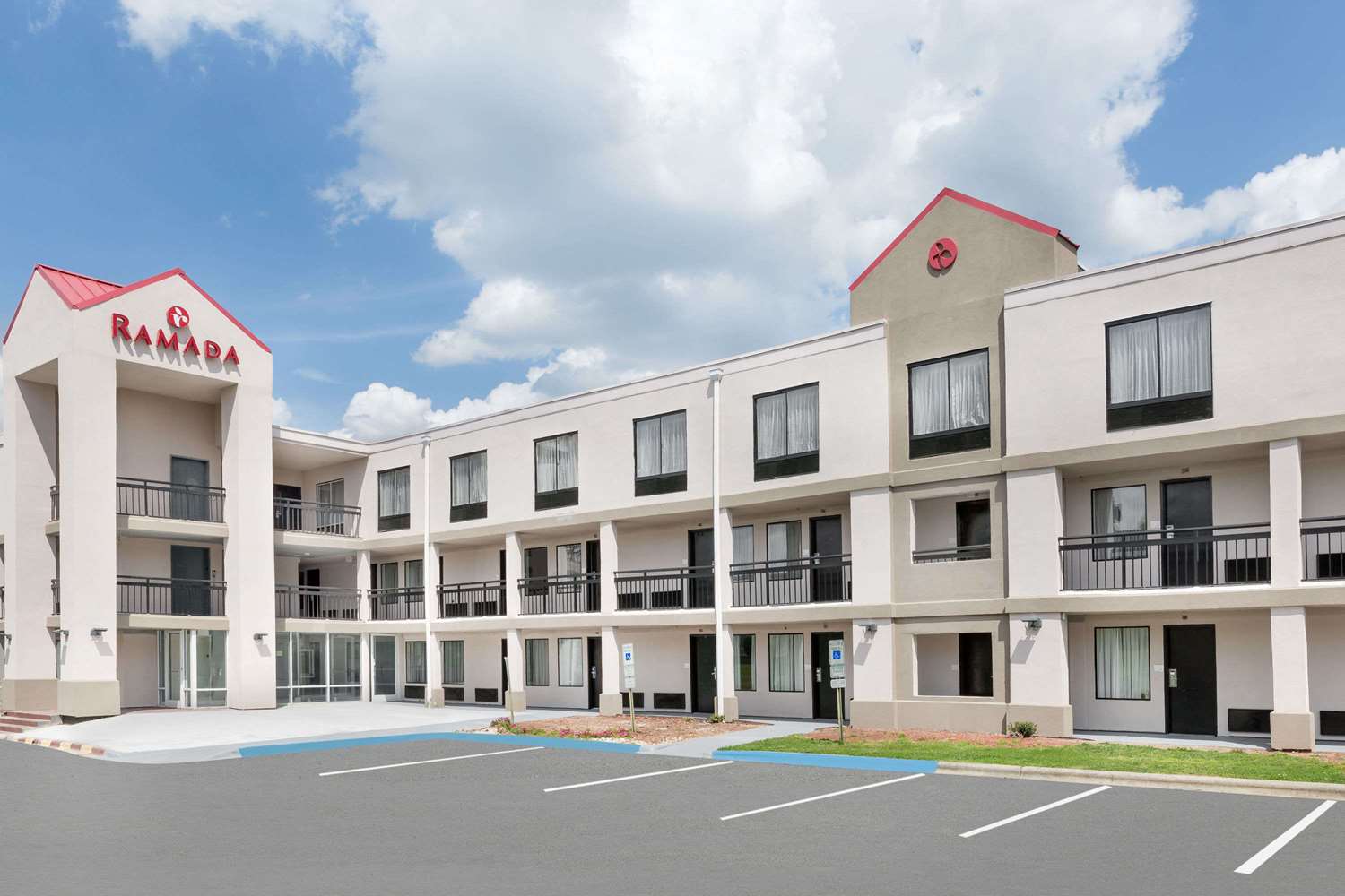 Hotel RAMADA GREENSBORO