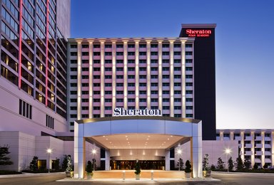 Hotel SHERATON GREENSBORO AT FOUR SEASONS