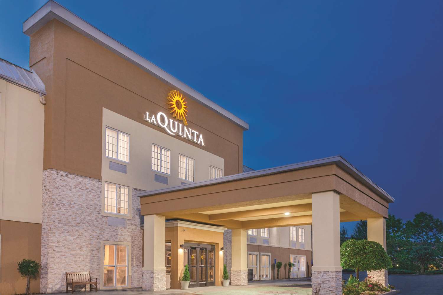 Hotel LA QUINTA INN & SUITES KNOXVILLE NORTH I-75