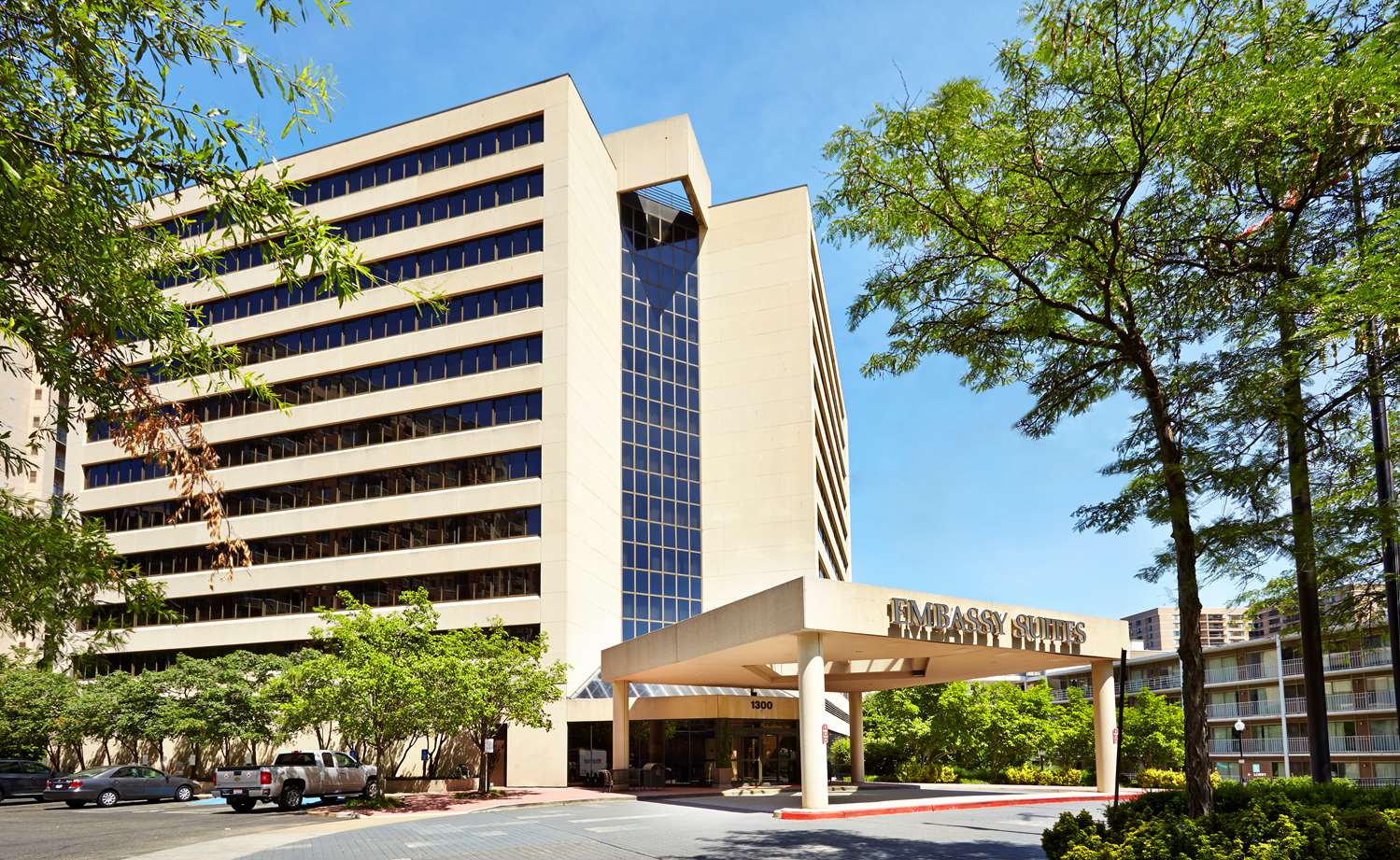 Hotel EMBASSY SUITES BY HILTON CRYSTAL CITY NATIONAL AIRPORT