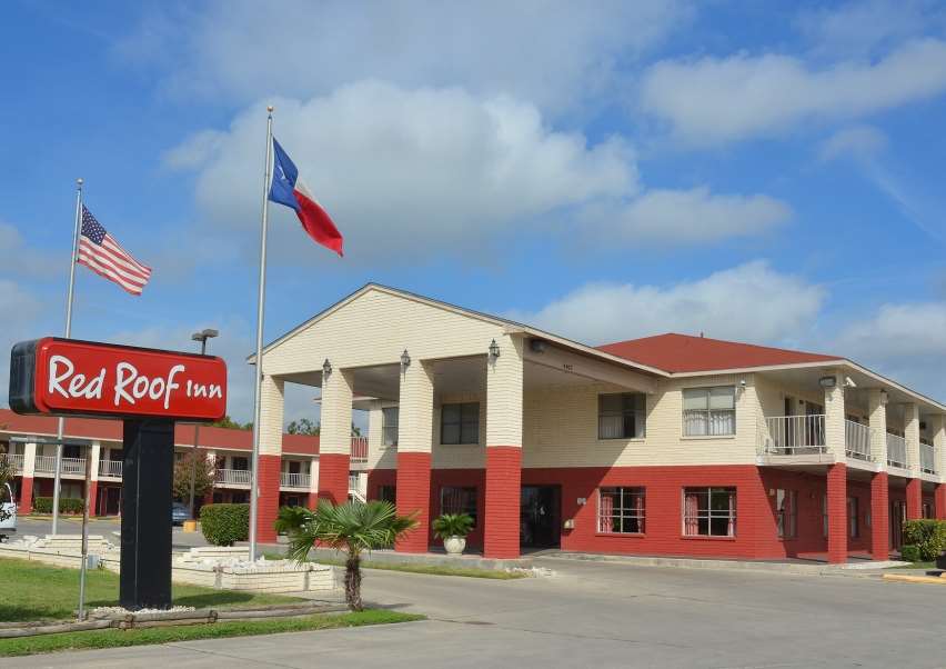 Hotel RED ROOF INN SAN ANTONIO-FT SAM HOUSTON