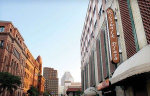 Hotel RIVERWALK PLAZA HOTEL AND SUITES