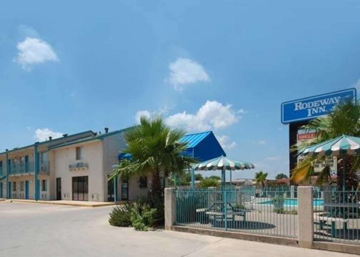 Hotel RODEWAY INN SAN ANTONIO