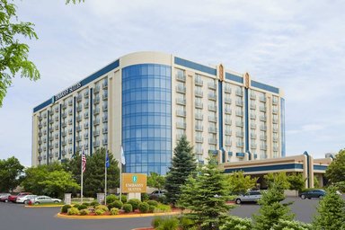 Hotel EMBASSY SUITES BY HILTON MINNEAPOLIS AIRPORT