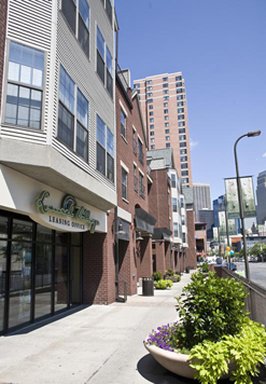 Hotel EXECUSTAY LAURL VIL DTNMNNPOLI