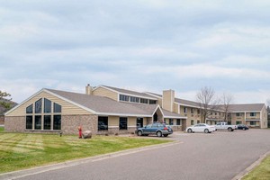Hotel DAYS INN & SUITES BAXTER BRAINERD AREA