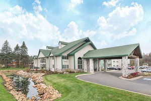 Hotel BAYMONT INN & SUITES BAXTER/BRAINERD AREA