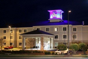 Hotel SLEEP INN & SUITES EVERGREEN