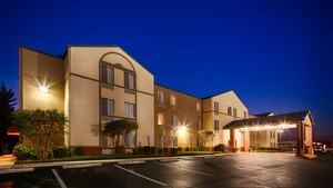 Hotel BEST WESTERN PLUS RUSSELLVILLE HOTEL & SUITES