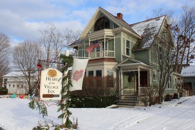 Hotel HEART OF THE VILLAGE INN