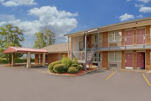 Hotel AMERICAS BEST VALUE JONESBORO