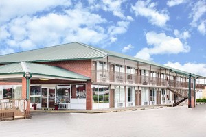 Hotel DAYS INN NEWPORT
