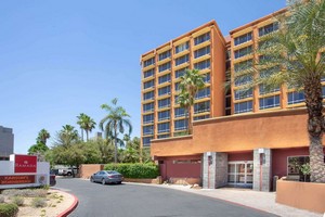Hotel RAMADA PHOENIX MIDTOWN