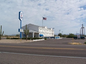 Hotel AMERICAS CHOICE INN AND SUITES