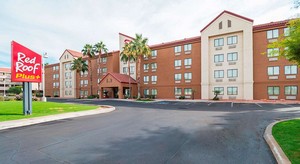 Hotel RED ROOF PLUS+ PHOENIX WEST